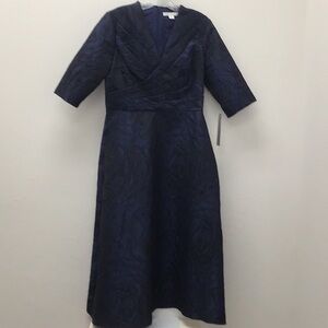 KAY HUNGER-SIZE 10-NWT-WILHEMENA FLORAL JACQUARD TEA LENGTH DRESS.BLUE/BLACK